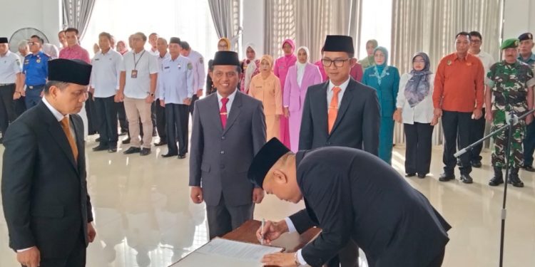 Tomi Marisi Resmi Jabat Sekda Bengkulu Tengah