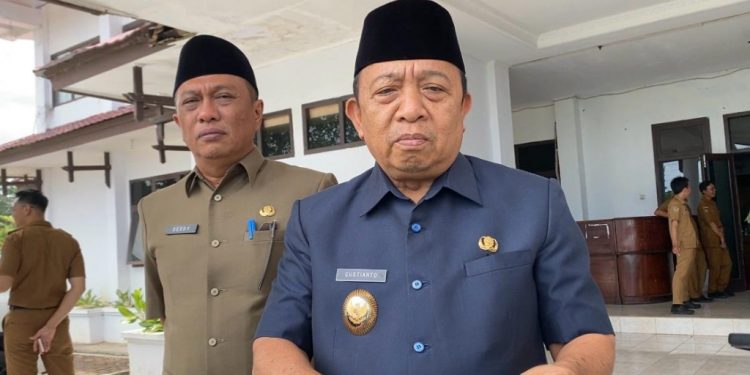 Wabup Seluma Turun Tangan Selesaikan Polemik Sertijab di Disnakertrans