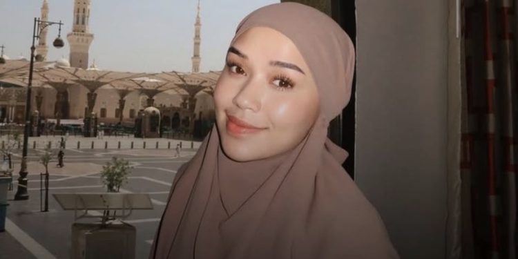 Kepergian Lula Lahfah Tinggalkan Duka, Sahabat Serukan Hormati Privasi Digital