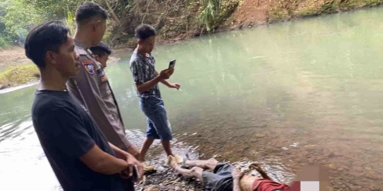 Warga Rejang Lebong Geger, Sesosok Mayat Pria Ditemukan Tersangkut di Sungai Beluan