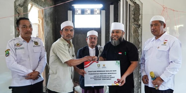 Pemprov Bengkulu Bantu Korban Longsor Bandung Barat, Bangun 5 Sumur Bor