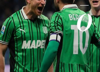 Brace Berardi Benamkan Verona, Juru Kunci Kian Merana di Mapei Stadium