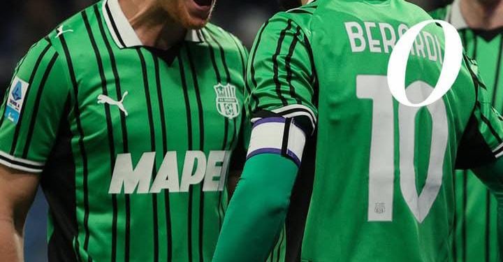 Brace Berardi Benamkan Verona, Juru Kunci Kian Merana di Mapei Stadium