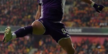 Fiorentina Tundukkan Jagiellonia 3-0, Satu Kaki di 16 Besar Liga Conference