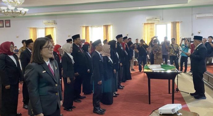 Mutasi Pemkab Rejang Lebong, Ini Nama Kepala Bappeda Definitif dan 23 Guru Dipromosikan Menjadi Kepsek