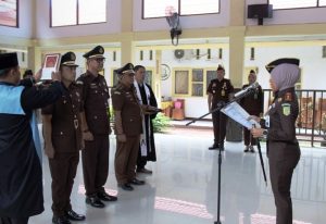 Empat Kasi Kejari Kaur Resmi Berganti, Ini Pesan Tegas Kajari Soal Integritas Aparat