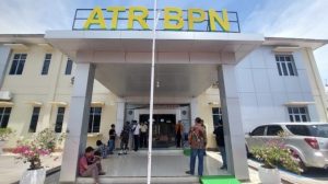 Rumah Eks Bupati dan Kantor BPN Manna Digeledah, Kejari Usut Dugaan SHM di Hutan Produksi