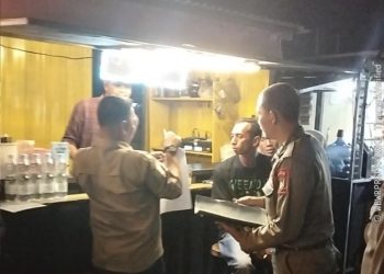 Satpol PP Bengkulu Selatan Tertibkan PKL, Aktivitas Malam Dibatasi hingga Pukul 00.00 WIB