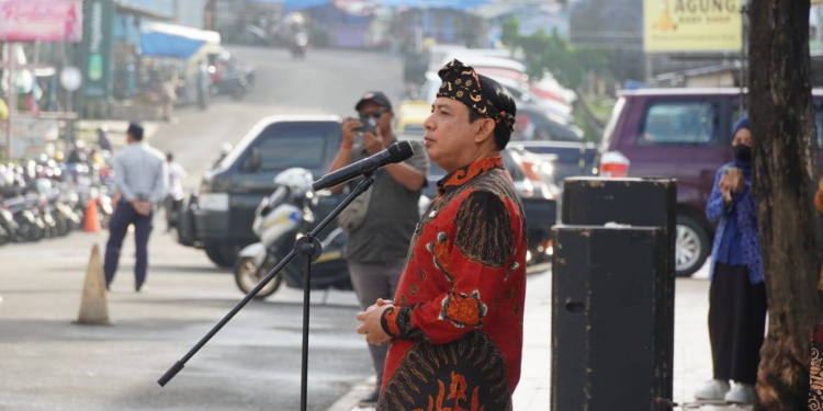 Wali Kota Bengkulu Ajak ASN Belanja di Pasar Panorama