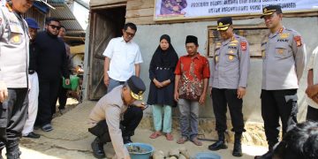 Polda Bengkulu Bangun Rumah Layak Huni untuk Caddy Lapangan Golf