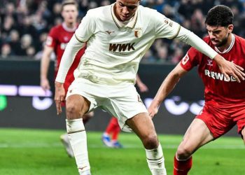 Kalahkan Koln 2-0, Augsburg Terus Dekati Zona Papan Atas