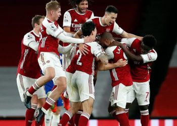 Arsenal Tekuk Chelsea 2-1, Perlebar Jarak Lima Poin dari Man City