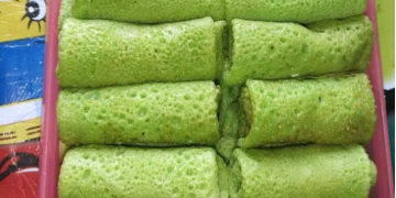 Dadar Gulung Isi Kelapa, Takjil Ramadhan Legit & Gurih