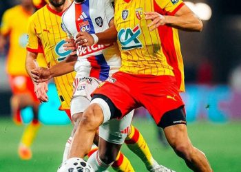 Sempat Unggul Dua Gol, Lens Akhirnya Melaju ke Semifinal Usai Menang Tos-tosan atas Lyon