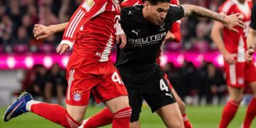 Kevin Diks Tampil 90 Menit, Gladbach Tak Berdaya Dihantam Badai Gol Bayern